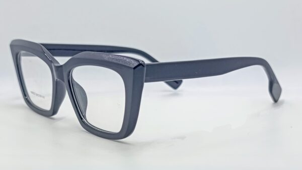 YL 99902  HL1020 - Image 2